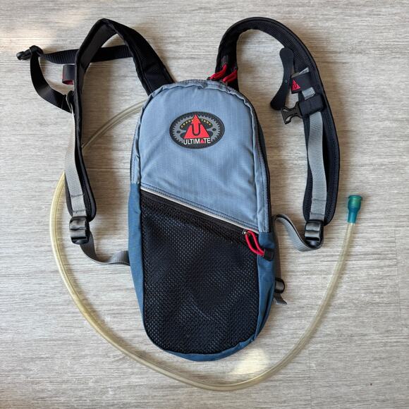 Ultimate Direction Hydration Pack Hiking Backpack Fishtank Steel Blue - Picture 1 of 6